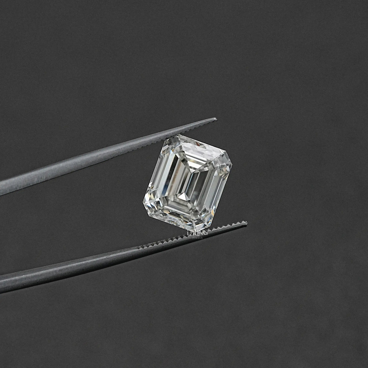 5.90 CT Emerald Cut Lab Grown Diamond Loose Loose Diamond