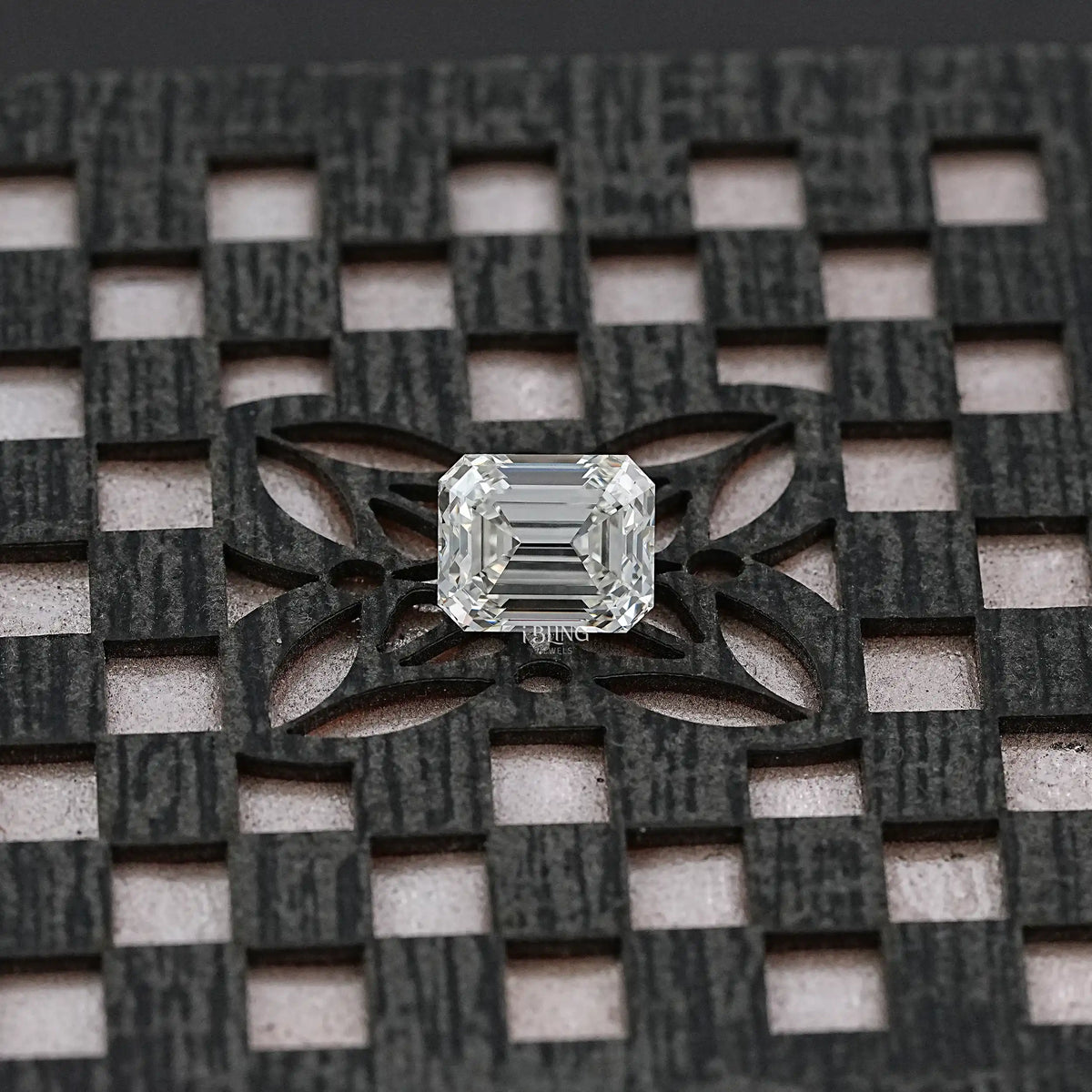 5.90 CT Emerald Cut Lab Grown Diamond Loose Loose Diamond
