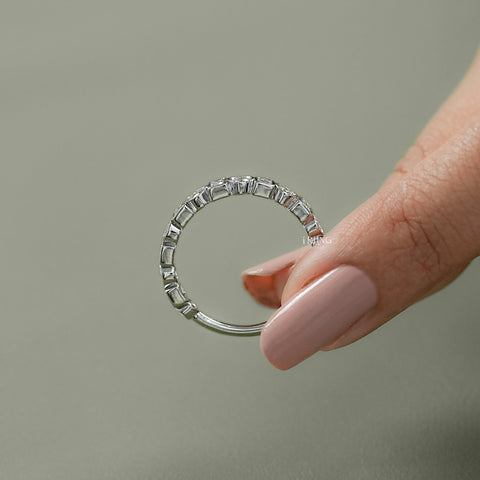 Round & Baguette Diamond Bezel Set Alternative Band