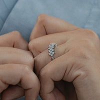 Round Lab Diamond Cluster Band