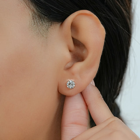 Round Cut Lab Diamond Stud Earrings