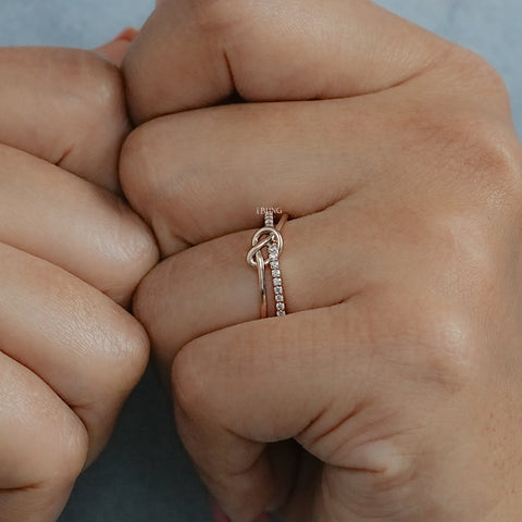 Round Cut Lab Grown Diamond Knot Wedding Band