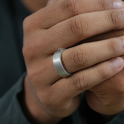 Round Cut Lab Grown Diamond Men's Wedding Band