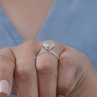 Round Cut Lab Diamond Bridal Ring Set