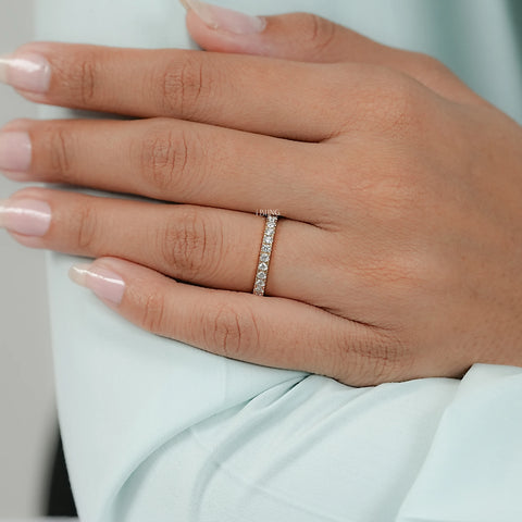 Round Cut Lab Diamond Tinny Half Eternity Band