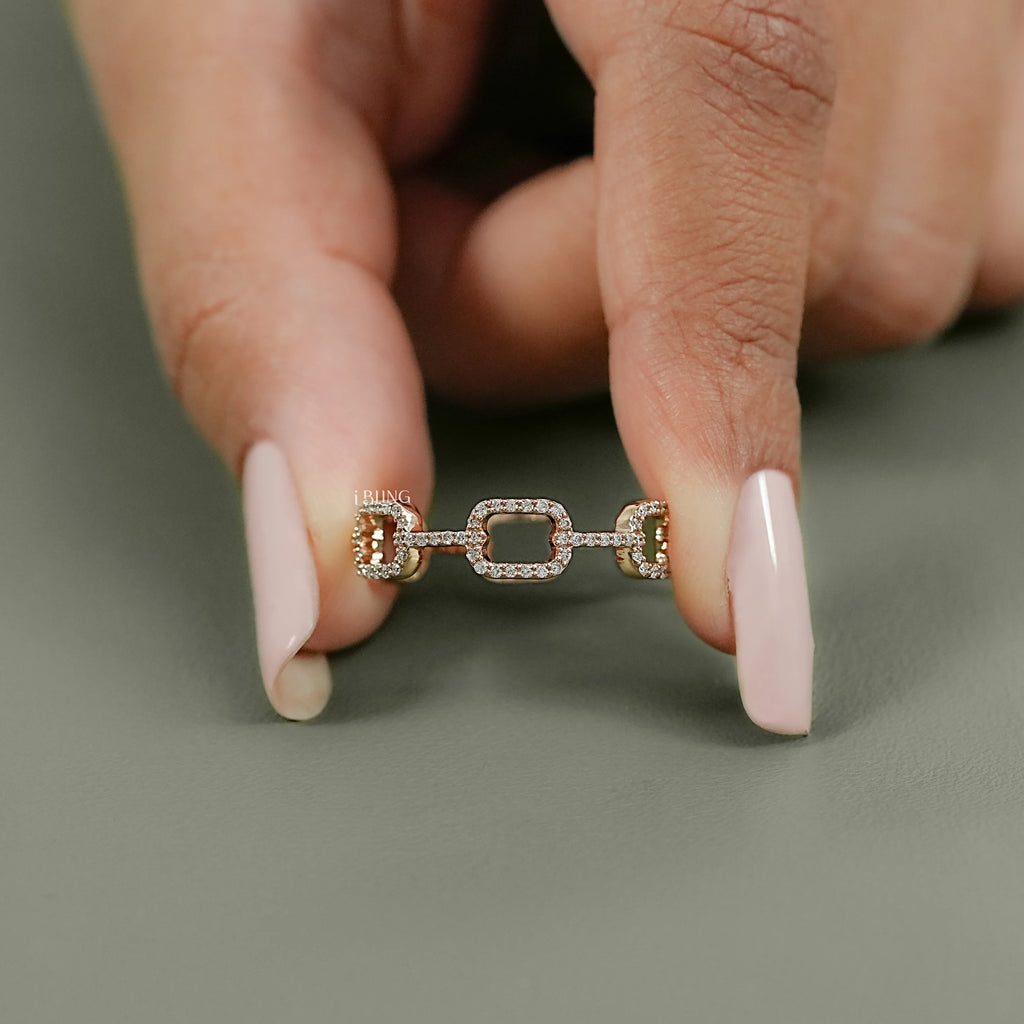 Round Diamond Link Chain Wedding Ring