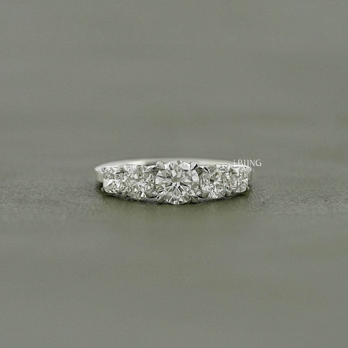 Cushion & Round Lab Grown Diamond Five Stone Ring 5 Stone Ring