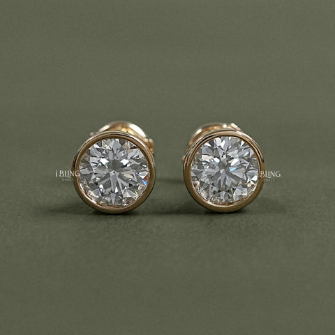 Round Cut Soliatire Bezel Set Stud Earrings