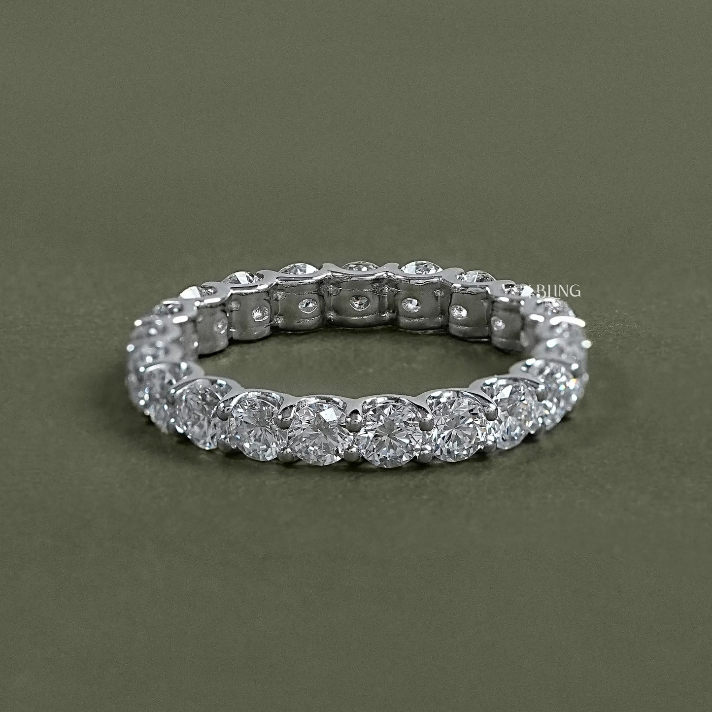 Round Diamond Prong Set Wedding Band Full Eternity