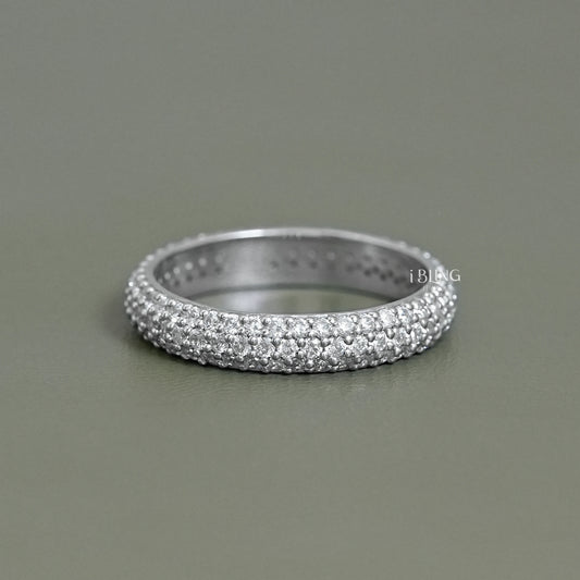 iBling Jewels male wedding bands in 14k white gold featuring a classic pave diamond set.