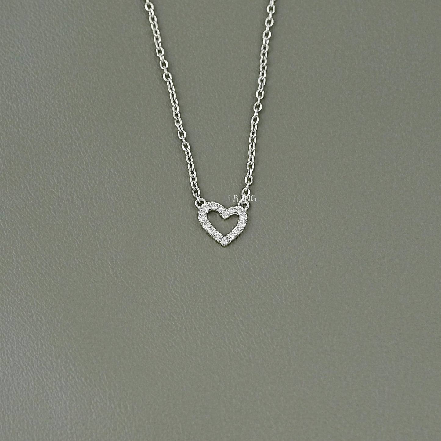 Round Lab Diamond Open Heart Shape Pendant Necklace Necklace
