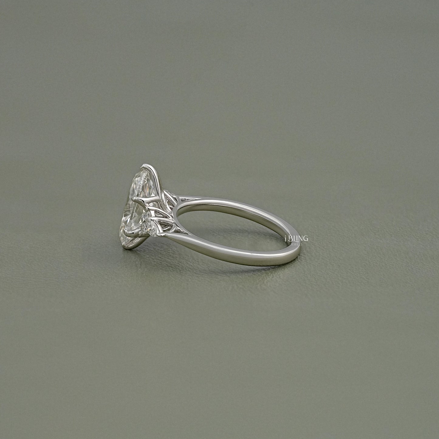 Oval Cut Solitaire Accent Diamond Ring Solitaire Accent Ring