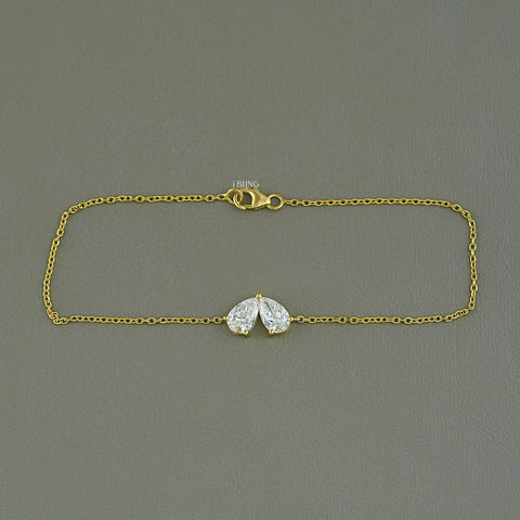 Pear Cut Diamond Toi Et Moi Chain Bracelet