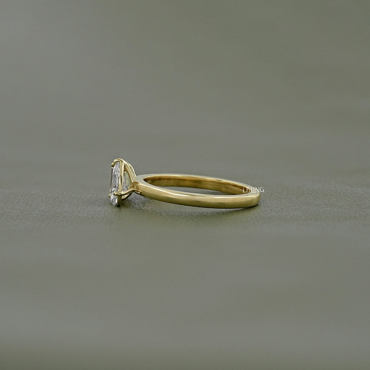Pear And Emerald Diamond Toi Et Moi Wedding Ring