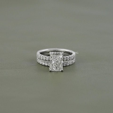 Radiant Cut Lab Grown Diamond Bridal Ring Set