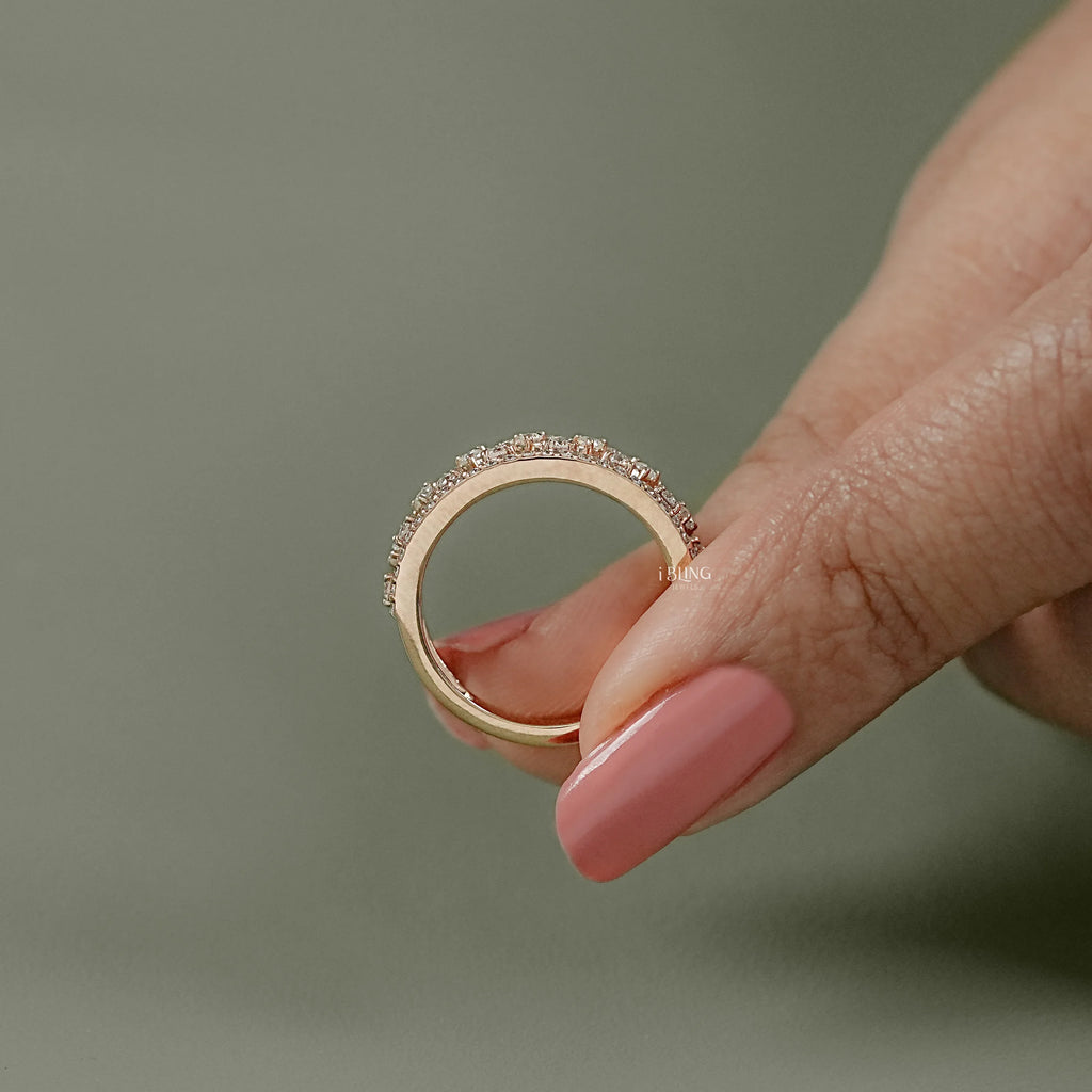 Double Row Round Diamond Band