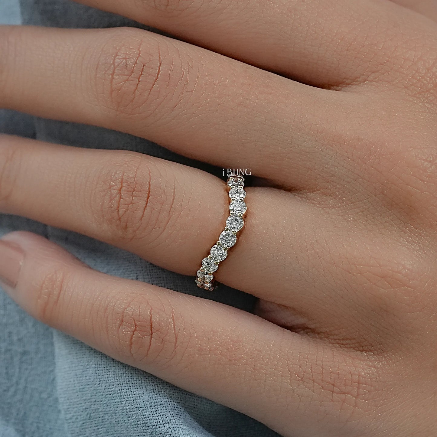 Round Lab Grown Diamond Curved Wedding Band Full Eternity