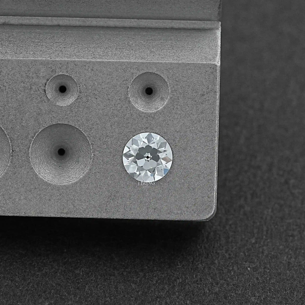 OEC Round Cut Lab Grown Diamond