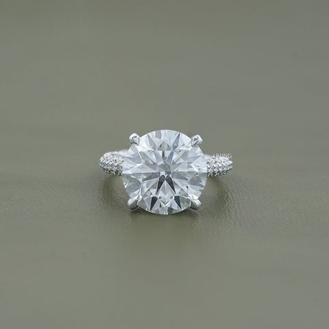 Round Cut Solitaire Diamond Engagement Ring With Pave Band