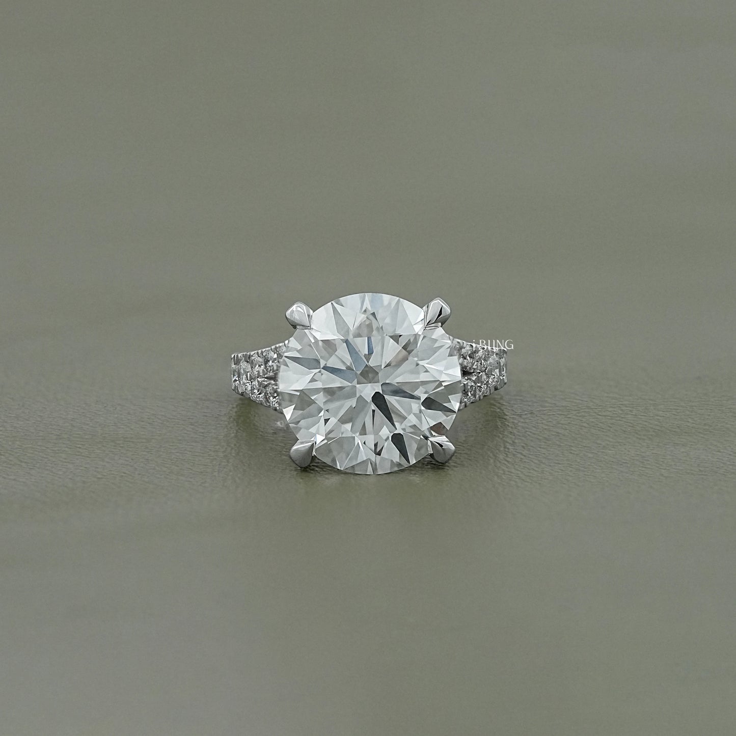 Round Cut Split Shank Accent Diamond Ring Solitaire Accent Ring