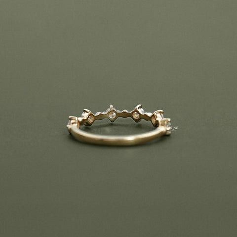 Round Diamond Floating Bubble Wedding Band