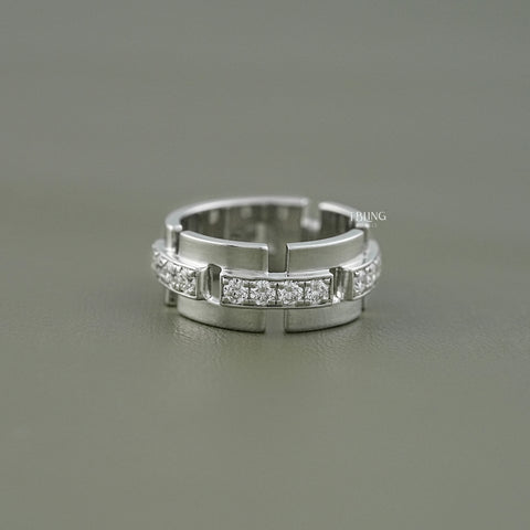 Round Cut Lab Grown Diamond Wedding Band