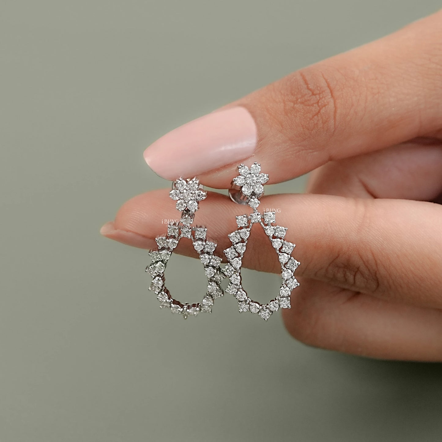 Round Cut Lab Grown Diamond Dangle Drop Earrings Dangle & Drops