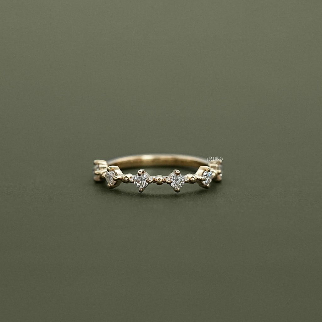 Round Diamond Floating Bubble Wedding Band
