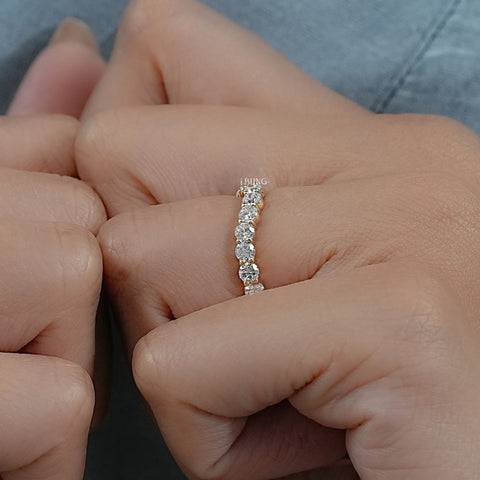 Round Lab Grown Diamond Curved Wedding Band