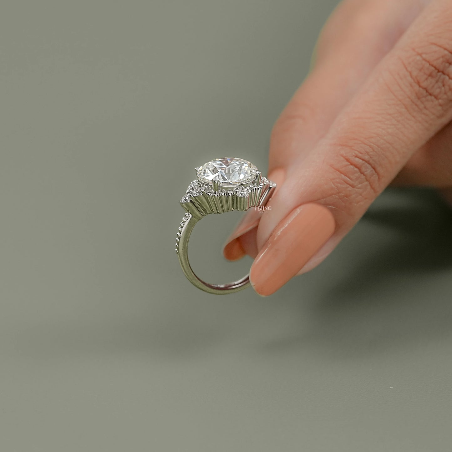 Round Cut Diamond Beads Engagement Ring Side Stone
