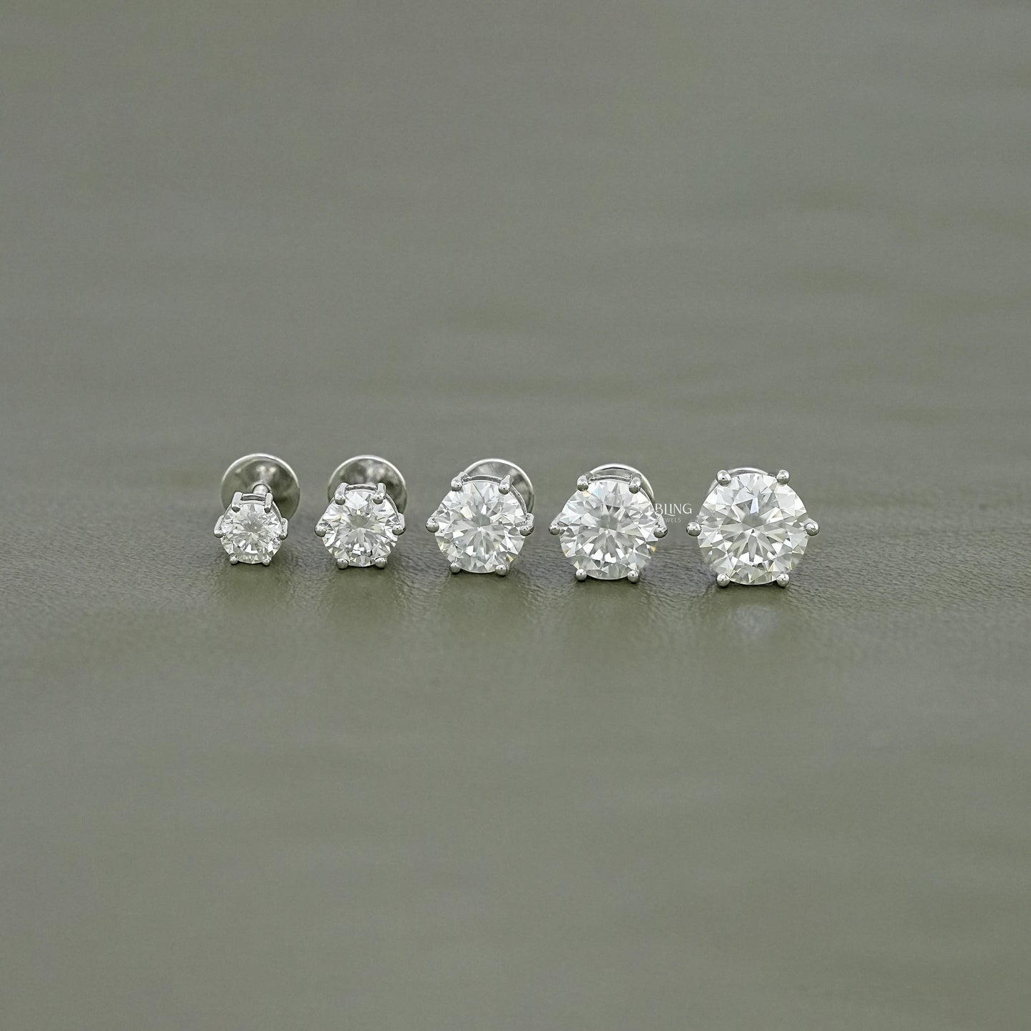Round Moissanite Solitaire Diamond Stud Earrings