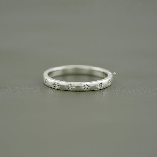 Starburst Round Cut Lab Diamond Promise Band Band