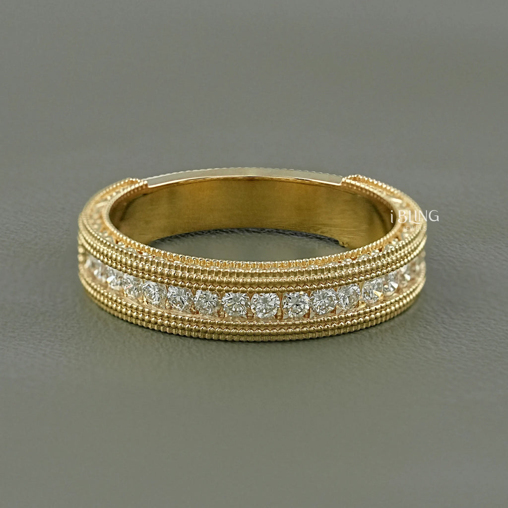 Round Diamond Filigree Set Unisex Wedding Band