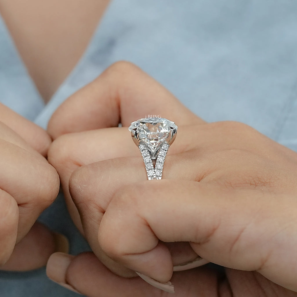 Round Cut Split Shank Accent Diamond Ring