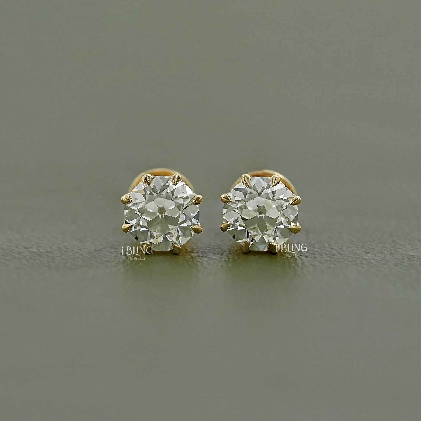 Round Cut Lab Diamond Stud Earrings Stud