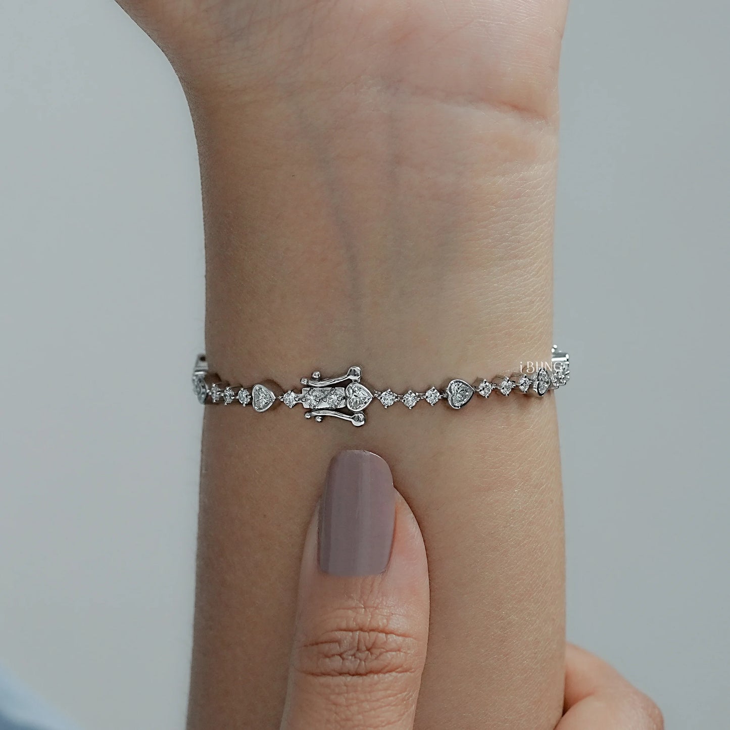 Heart & Round Cut Diamond Tennis Bracelet Tennis Bracelet