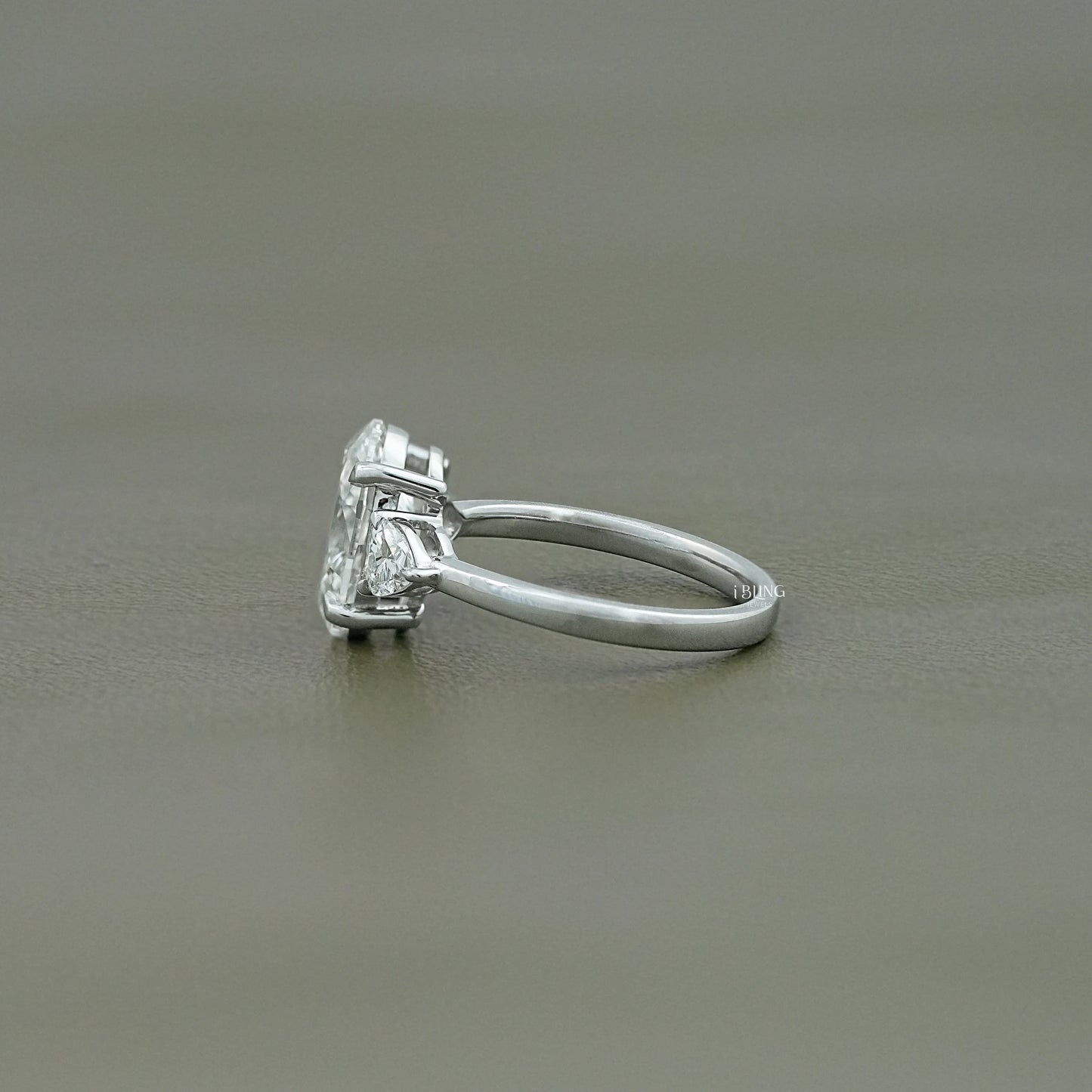Three Stone Oval Diamond Engagement Ring Solitaire Ring