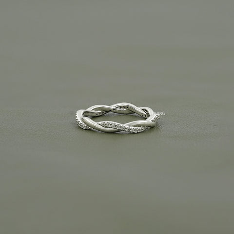 Round Cut Lab Diamond Twisted Wedding Band