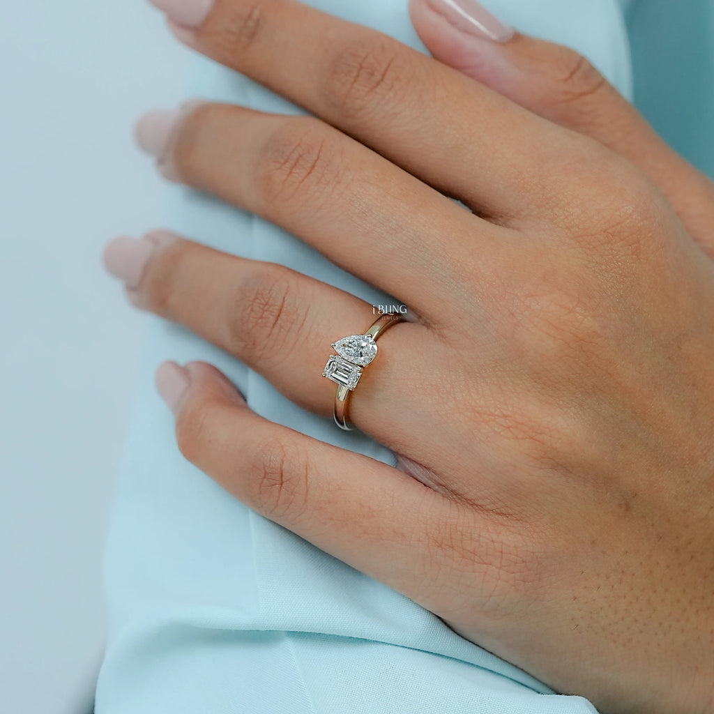 Pear And Emerald Diamond Toi Et Moi Wedding Ring