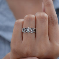 Round Cut Lab Grown Diamond Vintage Engagement Ring